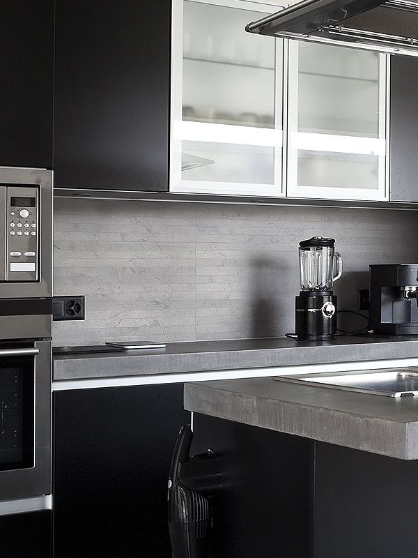 Grey backsplash. white gray kitchen backsplash. amazing grey ...