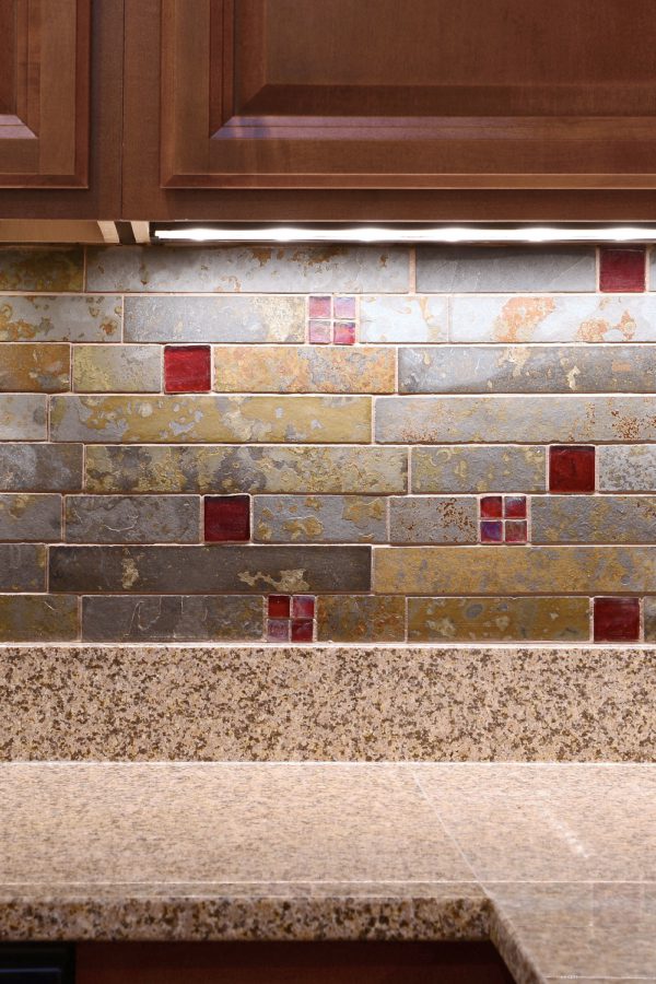Rusty brazilian slate backsplash tile BA1046