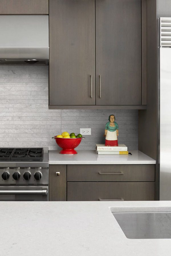 Contemporary Kitchen Brown Cabnets White Quartz Countertop