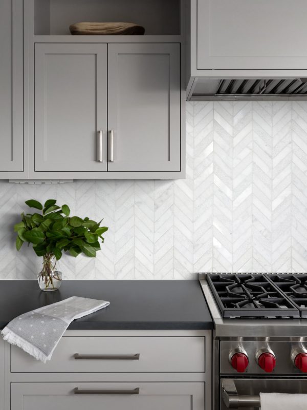 black kitchen countertop gray cabinets white marble chevron backsplash tile BA631613
