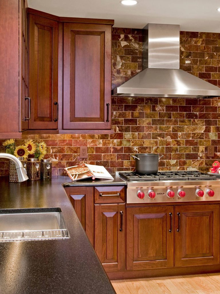 67+ Onyx Backsplash Ideas "Gem Quality" (Tile Designs, Tips & Advice!)