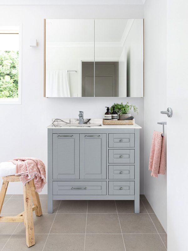 photos aspley house beach style bathroom brisbane phvw vp187909615