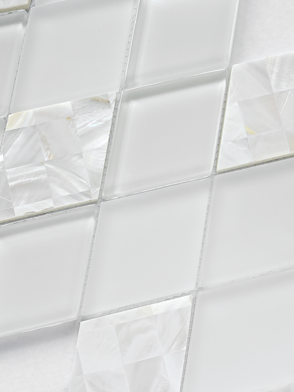 White Glass Shell Diamond Mosaic Backsplash Tile BA6706 6