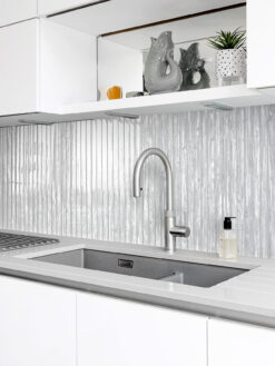 White Kitchen Shell Glass Backsplash Tile BA8023